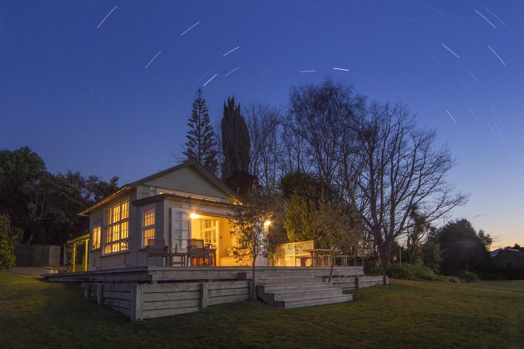 Kina Beach Cottages Tasman 部屋 写真